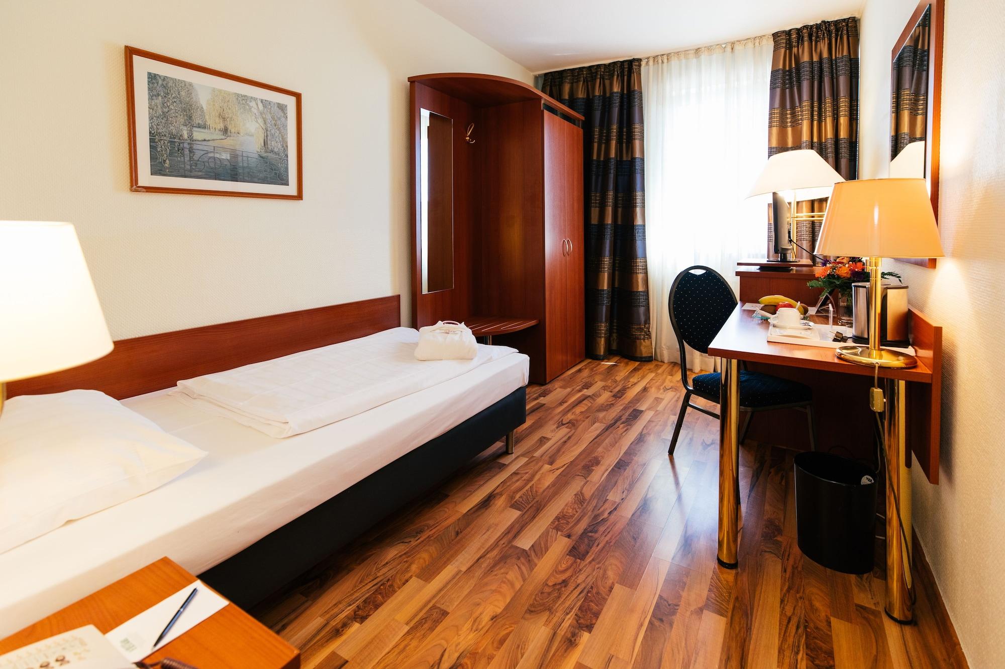 Excelsior - Station Hotel