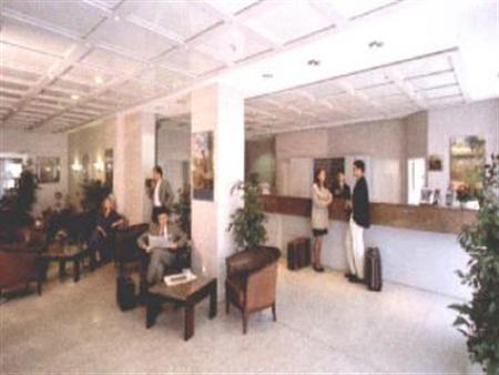 Hotel Excelsior - Station 3*