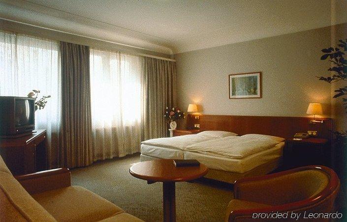 Excelsior - Station Hotel
