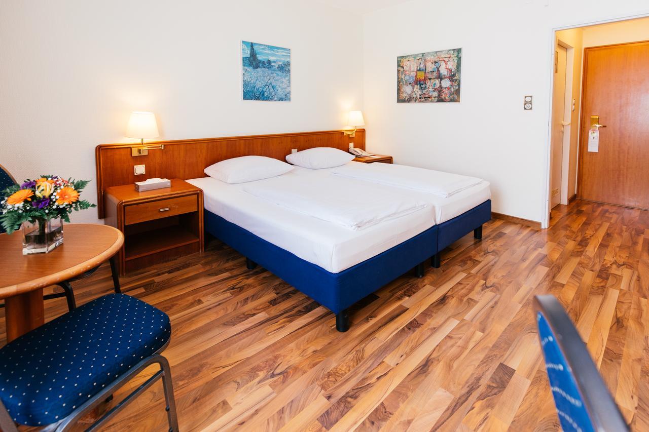 Excelsior - Station Hotel