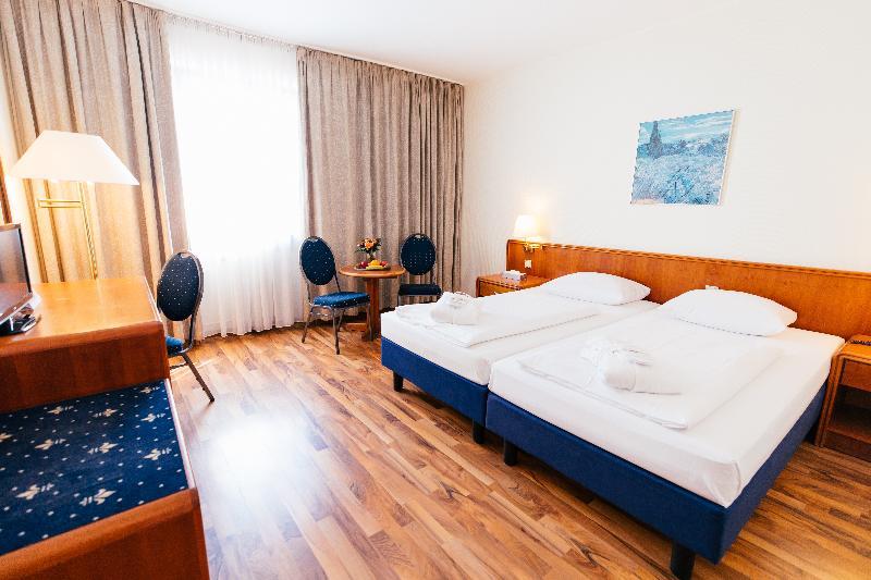 Hotel Excelsior - Station 3*